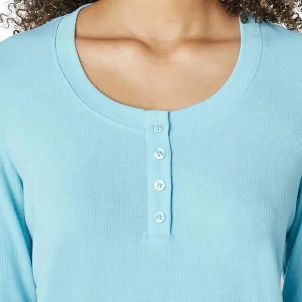 Eddie Bauer set includes
